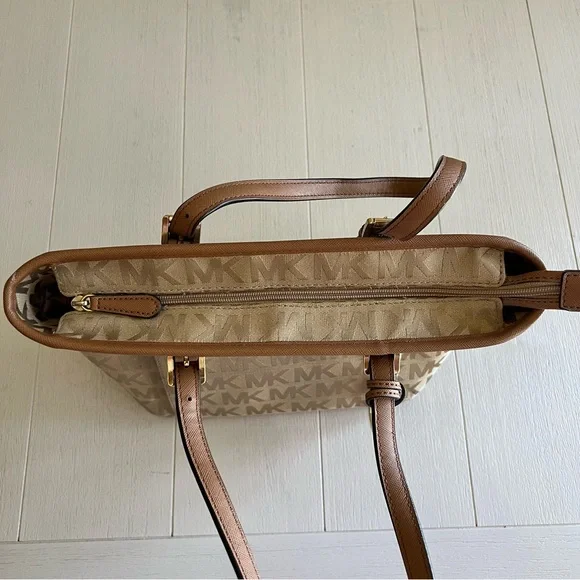 Michael Kors Canvas Jet Set Medium Logo Tote